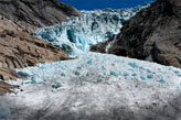 Ледник Briksdalsbreen
