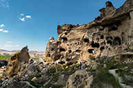 Kavushin cave castle