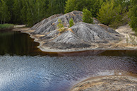 Кондуки: красное озеро