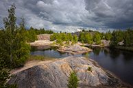 Кондуки: красное озеро